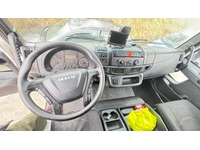 TAMZ4659_2831941 vehicle image