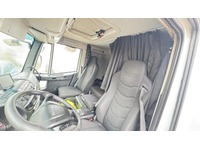 TAMZ4659_2831941 vehicle image