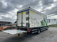 UNIK8334_2720760 vehicle image
