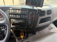 UNIK8334_2964583 vehicle image