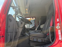 UNIK8334_2964583 vehicle image