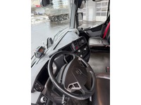 THOM6454_2800650 vehicle image