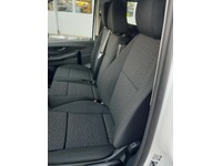 ALTH1974_2815522 vehicle image