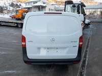 ALTH1974_2815522 vehicle image