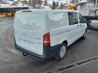 ALTH1974_2815522 vehicle image