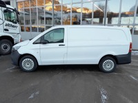 ALTH1974_2815522 vehicle image