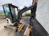 MERC9702_2776300 vehicle image