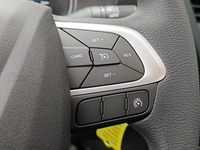 FLAA9869_2785818 vehicle image