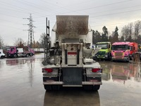 AGRO3463_2777369 vehicle image