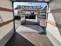 THOM6454_2740460 vehicle image