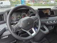 THOM6454_2682556 vehicle image