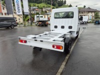 THOM6454_2682556 vehicle image