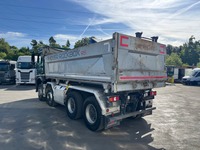 AGRO3463_2900318 vehicle image