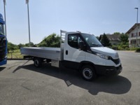 Kall37_2704632 vehicle image