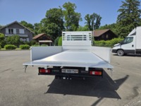 Kall37_2704632 vehicle image