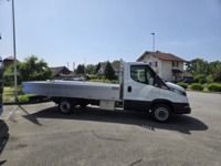 Kall37_2704632 vehicle image