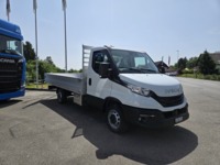 Kall37_2704632 vehicle image