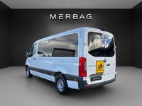 NFBE9310_2913413 vehicle image