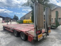 TOLA8240_2683289 vehicle image
