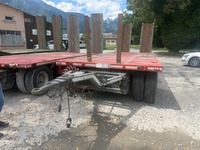 TOLA8240_2683289 vehicle image