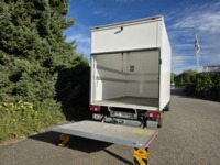 Kall37_2684496 vehicle image