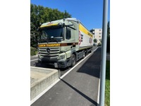 0592025 vehicle image