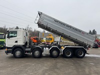 AGRO3463_2808717 vehicle image