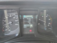 VISI1614_2926249 vehicle image