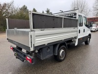 JAQU922_2820494 vehicle image