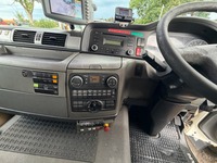 UNIK8334_3036889 vehicle image