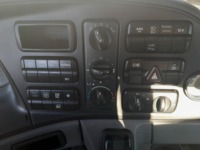 ALTH1974_2744354 vehicle image