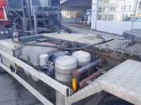 ALTH1974_2744354 vehicle image