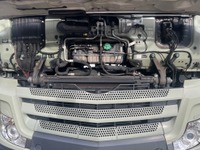 PREI272_2856068 vehicle image