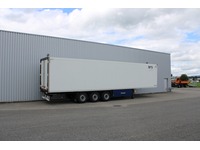 BFS260_2708996 vehicle image