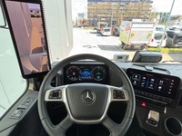 MBNF7870_2870870 vehicle image