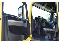 DOLD2821_2694094 vehicle image
