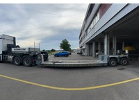 0086026 vehicle image