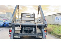 TAMZ4659_2766858 vehicle image