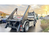 TAMZ4659_2766858 vehicle image