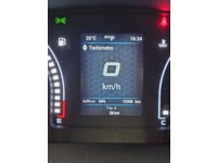 0402025 vehicle image