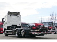 DOLD2821_2776923 vehicle image