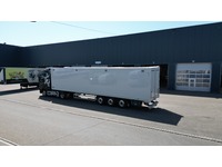 CALA2423_584599 vehicle image