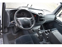 TOC1273_2767732 vehicle image