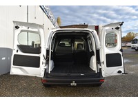 TOC1273_2750293 vehicle image