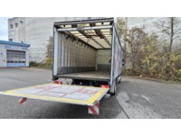 Rena3_2780709 vehicle image