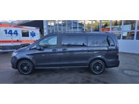 ALTH1974_2770176 vehicle image