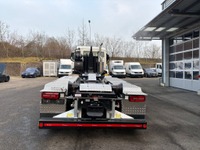 MANB1470_2814096 vehicle image