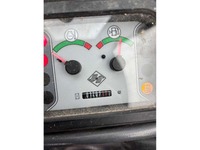 MERC9702_2776300 vehicle image