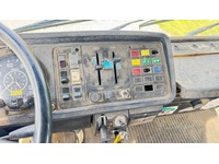 TAMZ4659_2697976 vehicle image