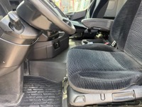 TOLA8240_2894145 vehicle image